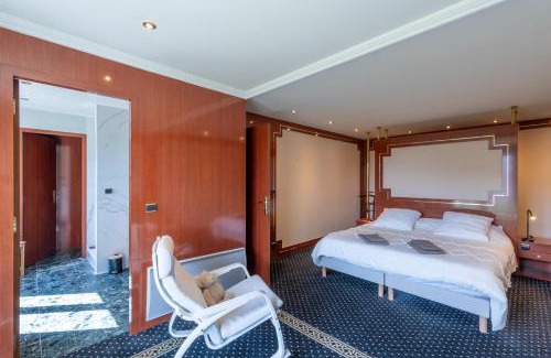 Mers-les-Bains Apartment | Le Navire - Appt vue mer à 50 m de la plage
