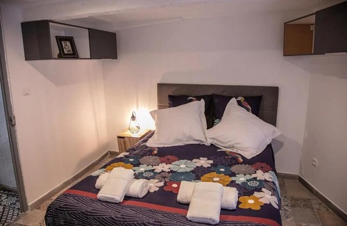 Les Grands Carmes Apartment | Le PANIER DE PAPET,LE MANON,VIEUX PORT,MUCEM