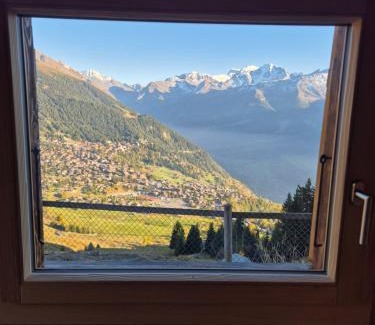 Saint-Pierre-de-Clages Ski Chalet | Le Raidillon Verbier