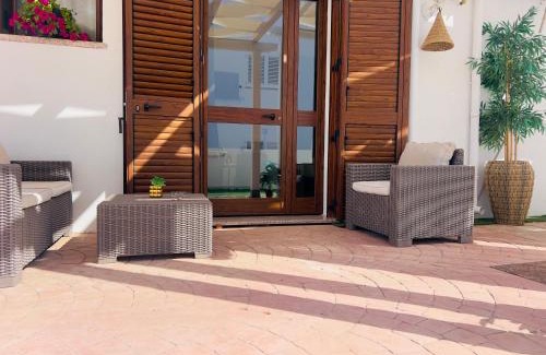 Siniscola House | Le residenze del mare Affittacamere