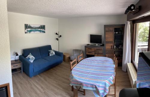 Valloire Apartment | le rocher saint pierre 1H - 6pers