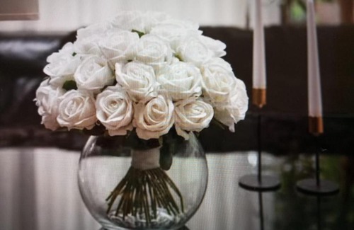 Grottaglie Apartment | Le rose bianche