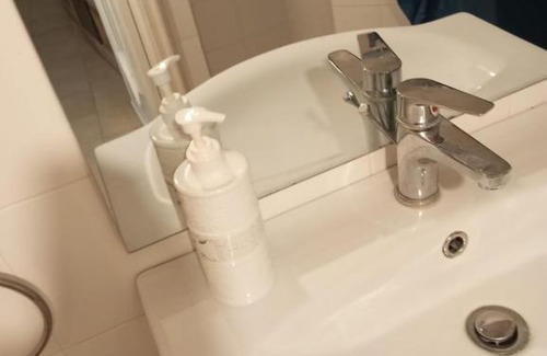 Grottaglie Apartment | Le rose bianche