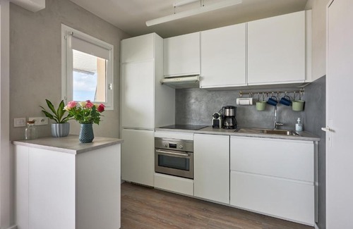 Courseulles-sur-Mer Apartment | Le Tikahupo - Charmant appt vue sur le port