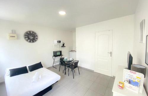 Calais Apartment | Le Vinci 2