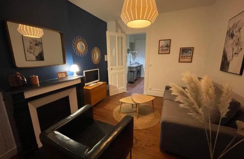 Anatole France Danton Apartment | Le Vintage
