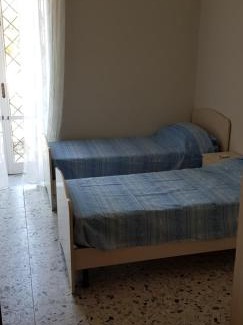 Formia Apartment | LE ZAGARE abit SOLE a 5 minuti a piedi dal mare e dal centro