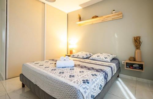 Saint-Denis Apartment | Le Zen Trinité - Calme & Confort - Wiskeys