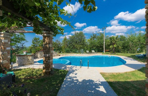 Jezenj Apartment | Lea with 1 bedrooms and 1.5 bathrooms