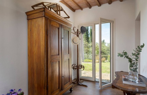 Gambassi Terme Villa | Leccio Del Corno - Five Bedroom Villa, Sleeps 10