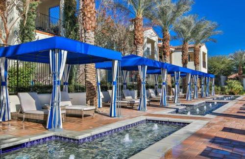 La Quinta Apartment | Legacy Villas 1 BR 1 Story Kitchen Resort Pools Gym