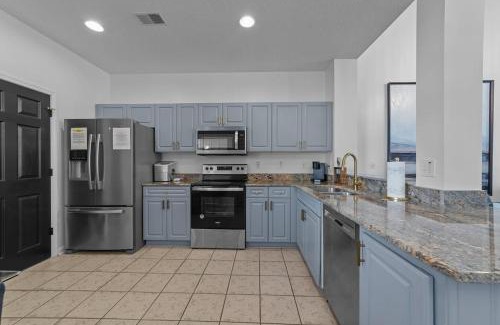 Red Hill House | Legends 4408 Unit C home