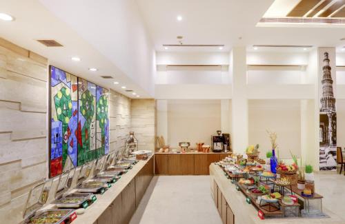 Sector 29 Hotel | Lemon Tree Premier 1, Gurugram