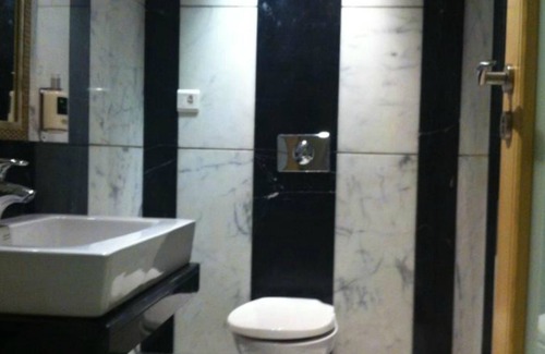 Bani Park Hotel | Lemon Tree Premier, Jaipur
