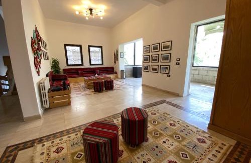 Al Abdali House | Lemon Tree Residence