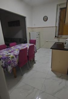 Rijeka Apartment | Leon 2