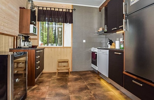 Saarijarvi House | Lepovalkeinen by Interhome