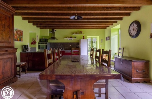 Saint-Hilaire-la-Croix House | Les 4 Chemins - Saint-hilaire-la-croix