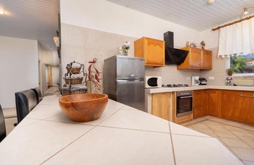 Faaa Apartment | LES 4K