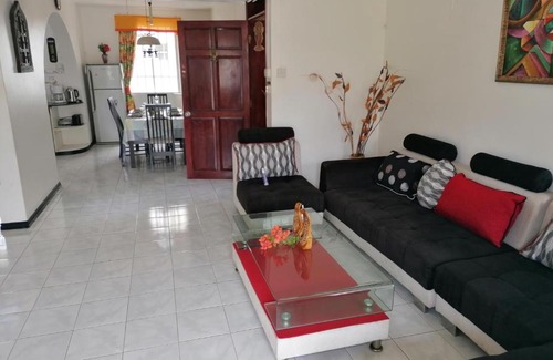 Flic-en-Flac Apartment | Les Camelias Ground Floor