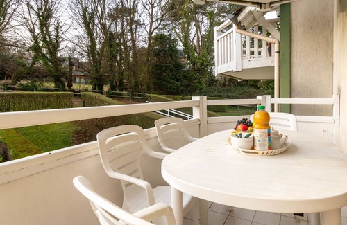 Villers-sur-Mer Apartment | Les Jardins de la Côte Fleurie by Interhome