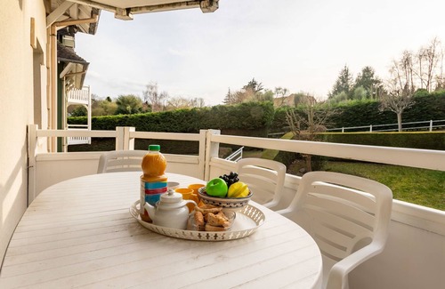 Villers-sur-Mer Apartment | Les Jardins de la Côte Fleurie by Interhome