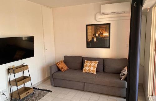 Gassin Apartment | Les jonquières à Gassin, avec piscine collective 26