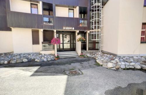 Reberty Apartment | Les Menuires - 2 pièces, 5 pers, au pied des pistes - FR-1-178-173