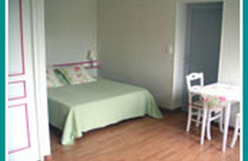 Moitron-sur-Sarthe Bed & Breakfast | Les Quatre Saisons