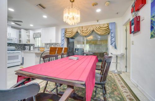 Miami Gardens House | Less Than 3 Mi to Hard Rock Stadium Miami Home with Sunroom