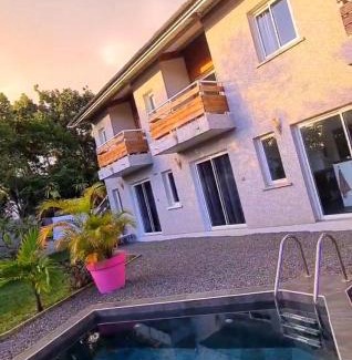Piton Saint-Leu House | Leu Zarlor Location