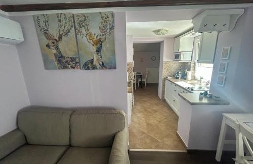 Orfu House | Levendula Kuckó - PatakLak Vendégház