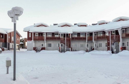 Sirkka House | Levi star / 902
