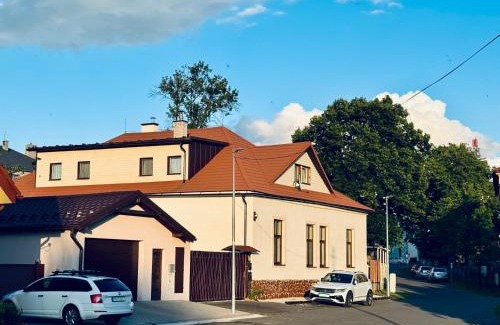 Velky Slavkov House | LEVIAL Rooms