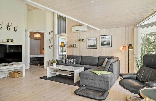 Thyholm House | LF10210-Thyholm-Skovstien-10