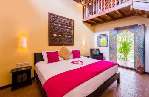 Amed House | Life in Amed Beach Hotel