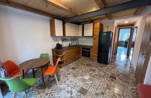 Kriegshaber Apartment | Lifestyle Wohnung mit Terrasse und Garten