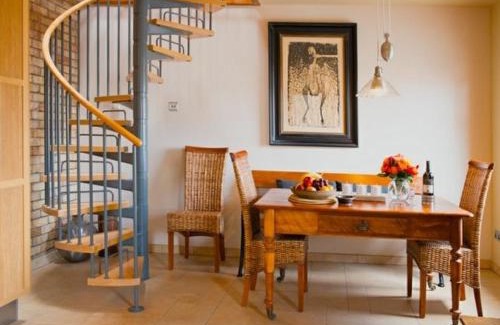 Portpatrick Apartment | LIGHTHOUSE STUDIO APARTMENT and SNUG