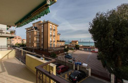 Pietra Ligure Apartment | Ligure Residence Appartamenti per Vacanze
