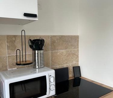 La Celle-sous-Gouzon Apartment | Lilané