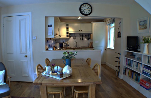 Fort Augustus Cottage | Lilybank,a traditional highland cottage located in Fort Augustus village.