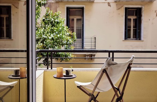 Athens City Centre Apartment | Lime Residences, Syntagma by Aura Homes