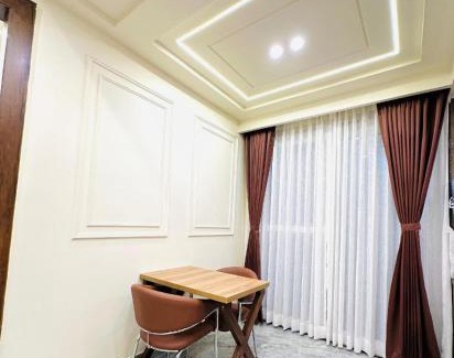 Sushant Lok Apartment | Lime Tree 1BHK Service Apartment Near Fortis Hospital Gurgaon