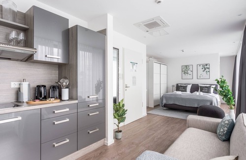 New Town Apartment | Limehome Köln Friesenplatz