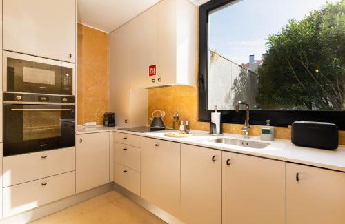 Santo Antonio Apartment | Limehome Lisbon Rua Eça de Queiroz
