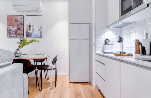 Palacio Apartment | Limehome Madrid C. de Fomento