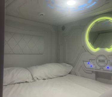 Aiora Hotel | Limin Hostel Capsules
