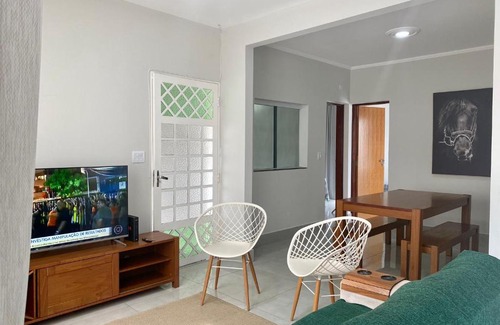 Jardim Acapulco House | Linda Casa com Piscina
