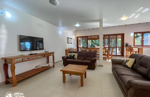 Ilhabela House | Linda casa com varanda gourmet em condomínio