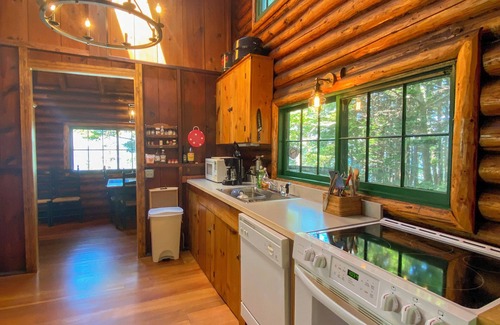 East Boothbay Cabin | Linekin Log Cabin: Dog-Friendly Log Cabin with Private Deep-Water Dock & Bay Views!